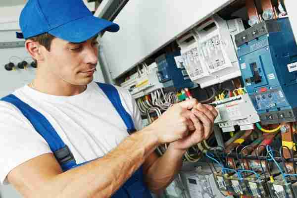 Electrical services in Dubai